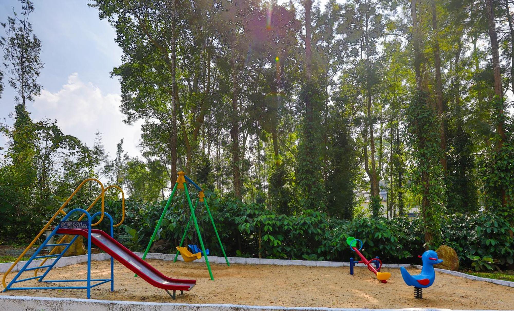The Grand Retreat - Chikmagalur Hotel Ngoại thất bức ảnh